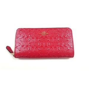 Coach Accordion Zip Wallet in Patent Pink